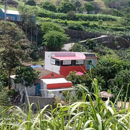 Recanto D'Nha Fana Porto Novo 外观 照片